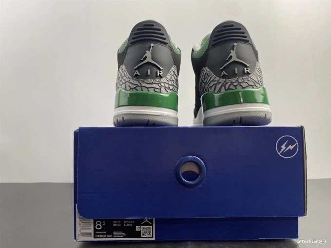 Green 3 CT8532-030 Jordan Pine Air 0913